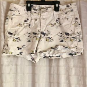 Old navy shorts